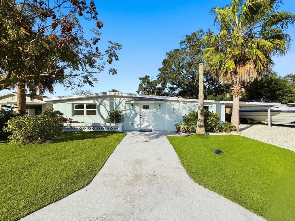 Photo of 6827 Sanderling Lane, Hudson, FL 34667 (MLS # W7881698)