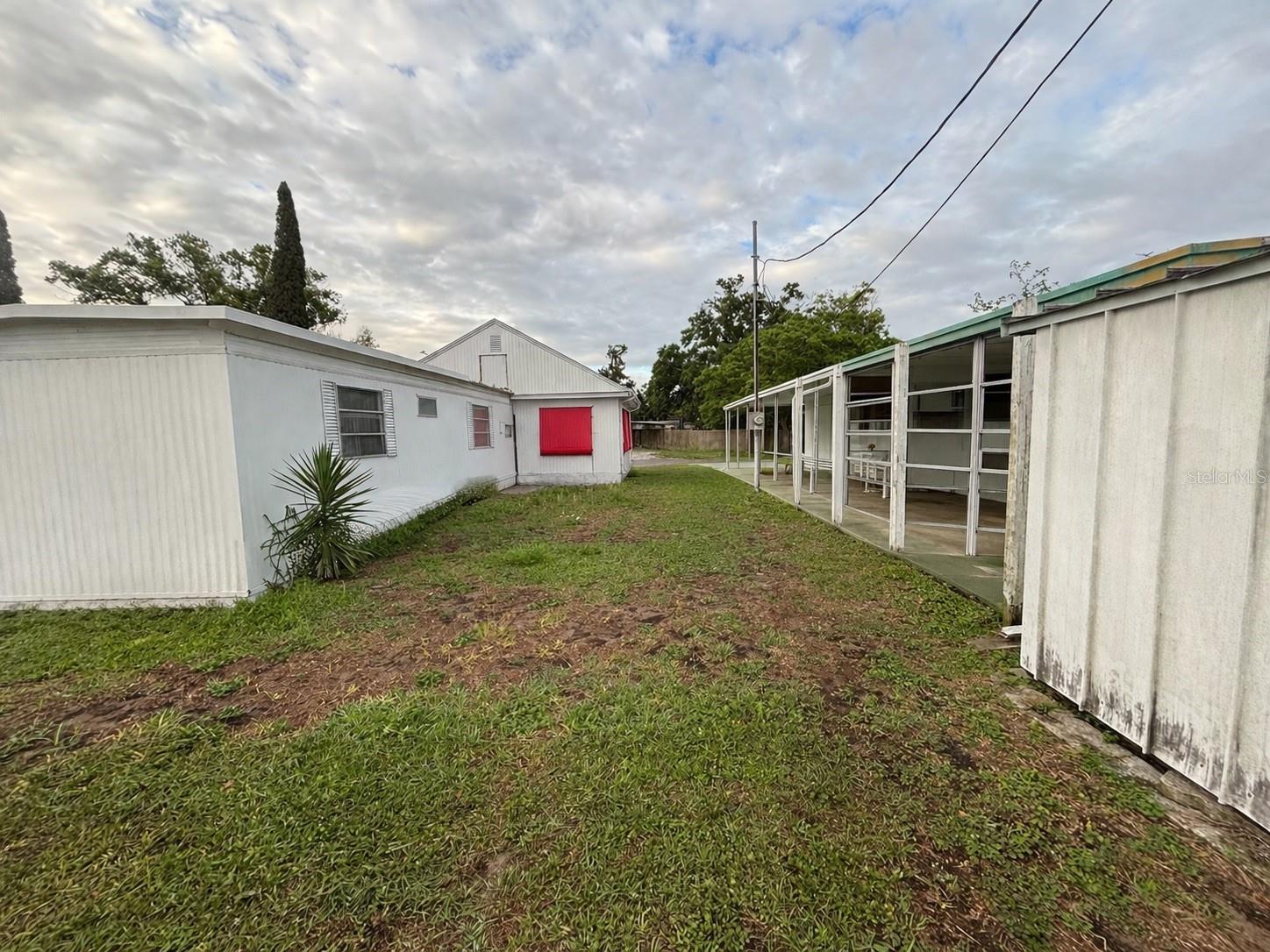 SUNSHINE PARK 01 - Residential