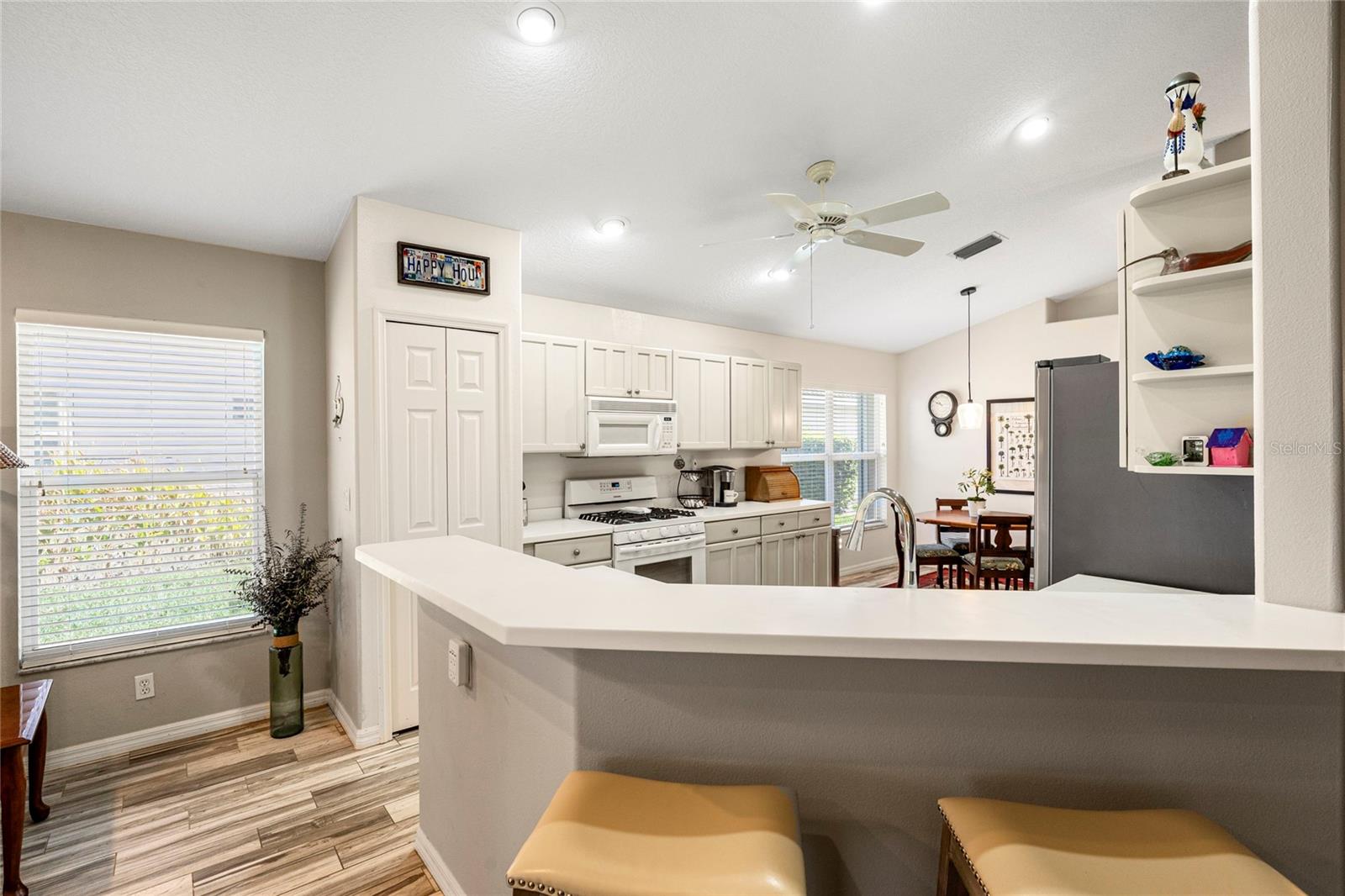 THE HAMPTONS - Residential