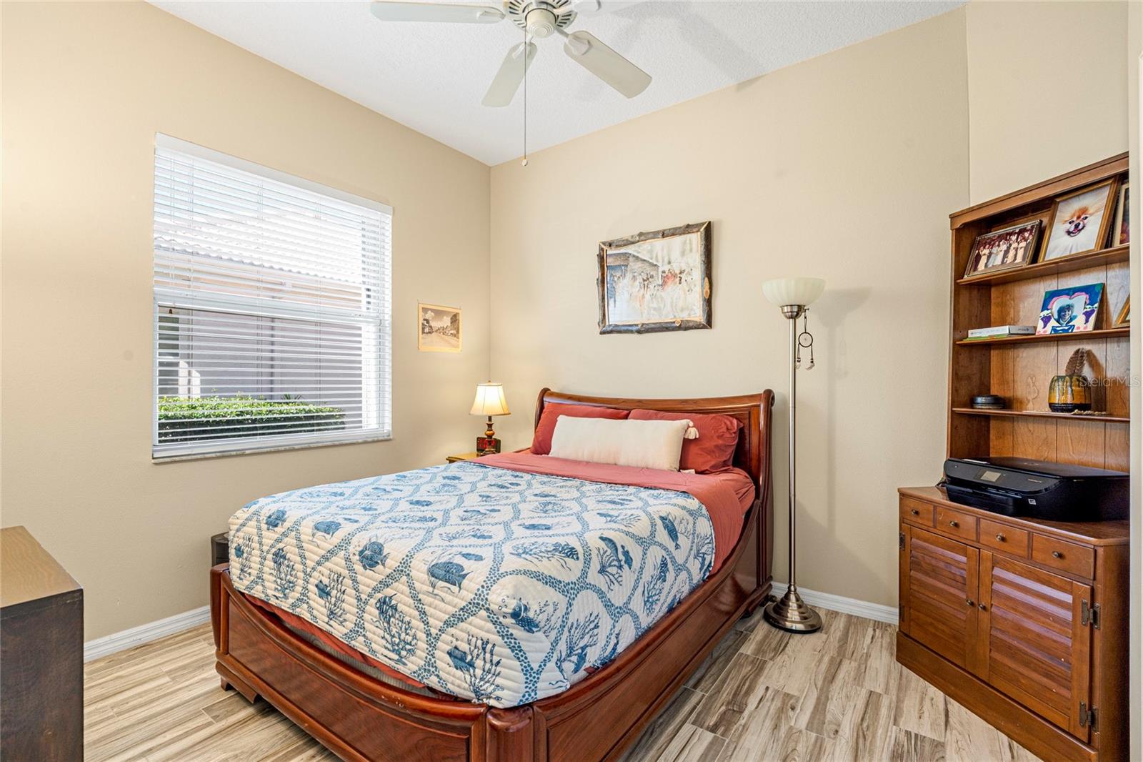 THE HAMPTONS - Residential