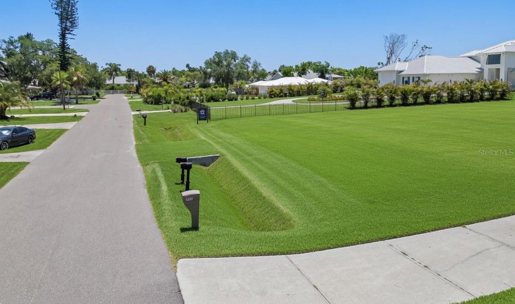 Photo of 9912 46th Avenue W, Bradenton, FL 34210 (MLS # A4699297)