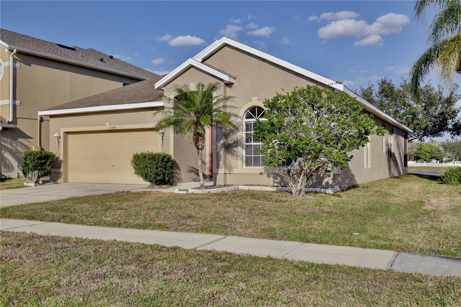 1550 CEDAR LAKE DRIVE