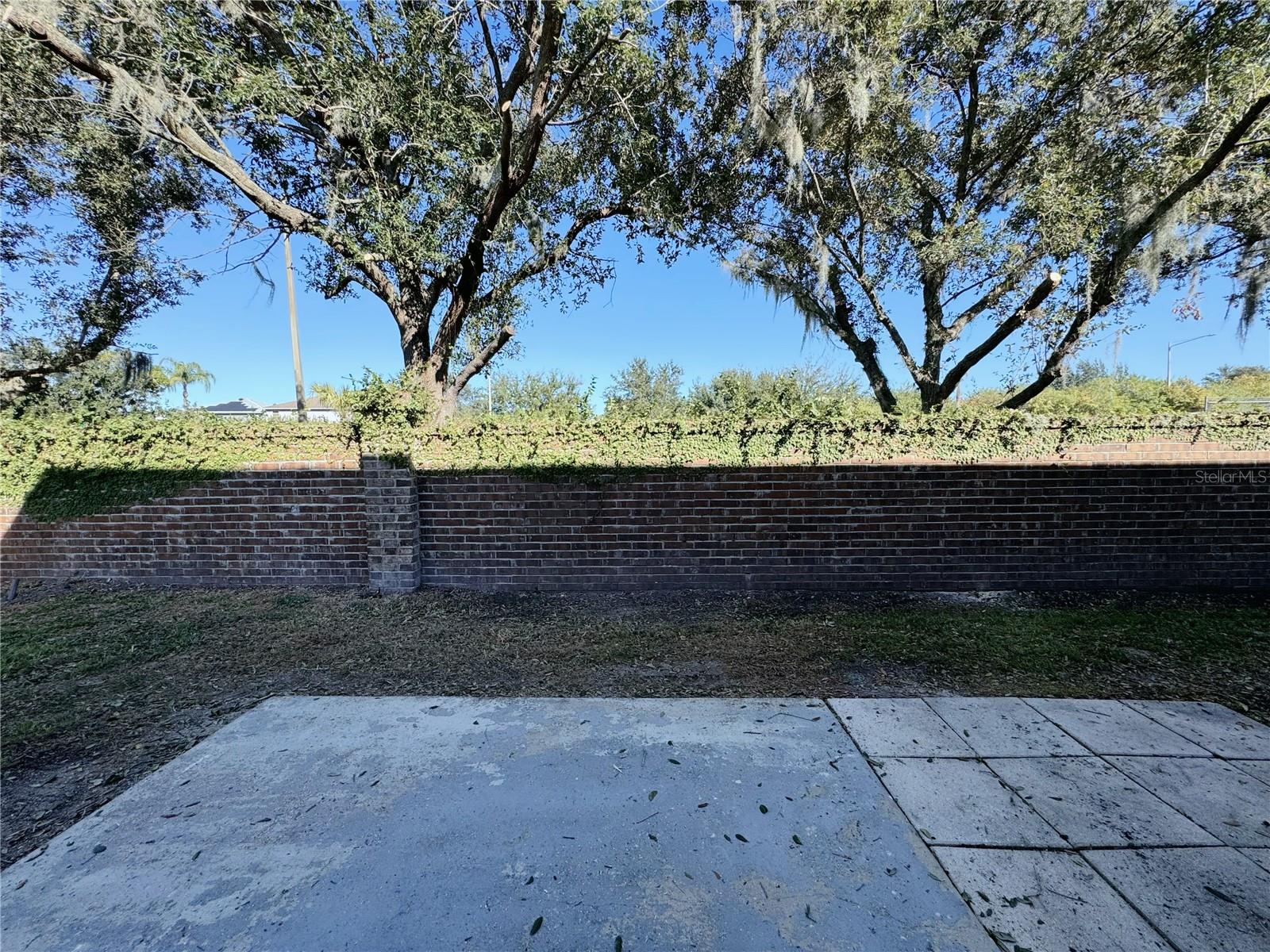 OAKCREST/SOUTHMEADOWPH N - Residential Lease