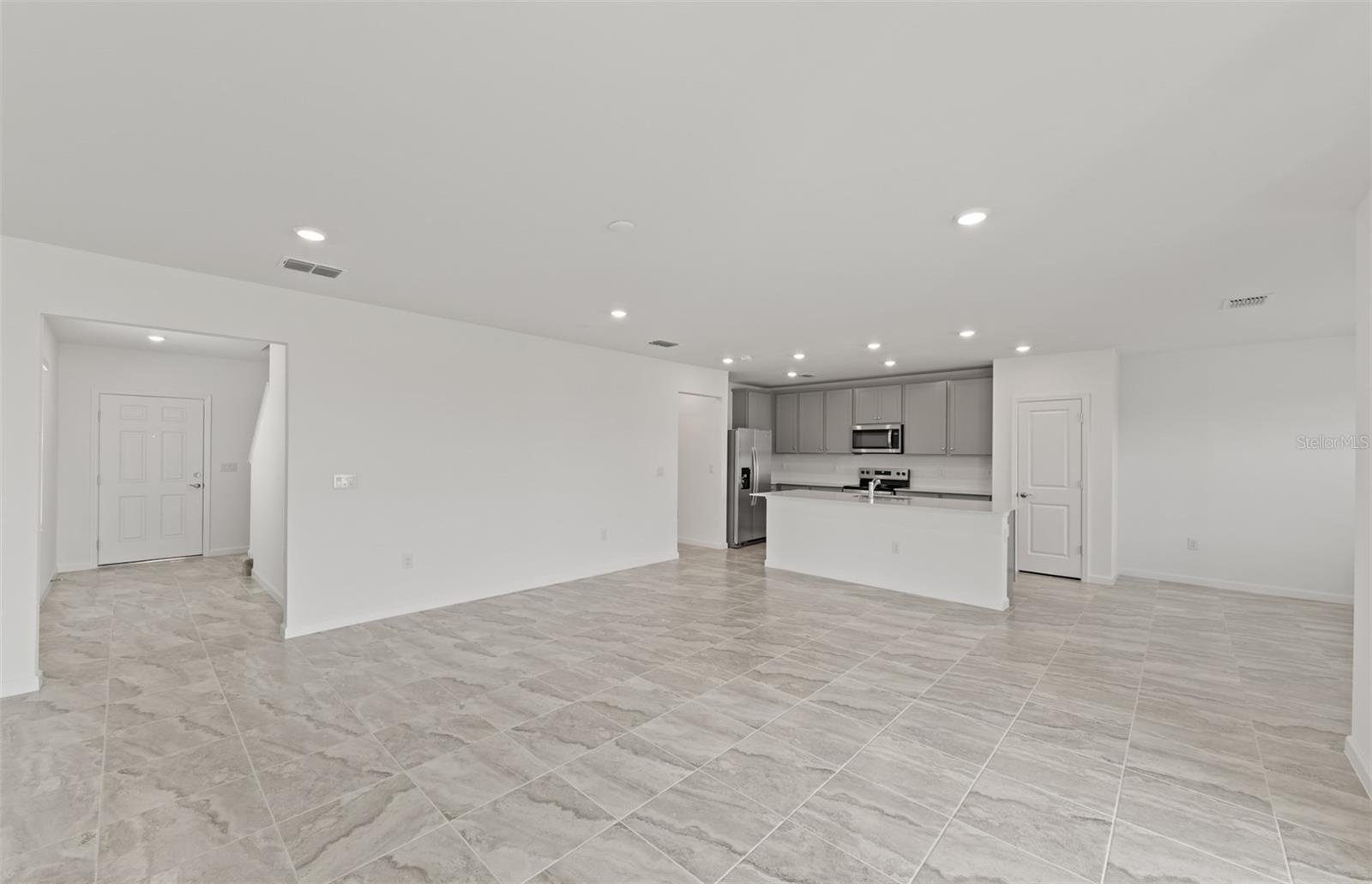 LAKESPUR WELLEN PARK PHASE 3 - Residential