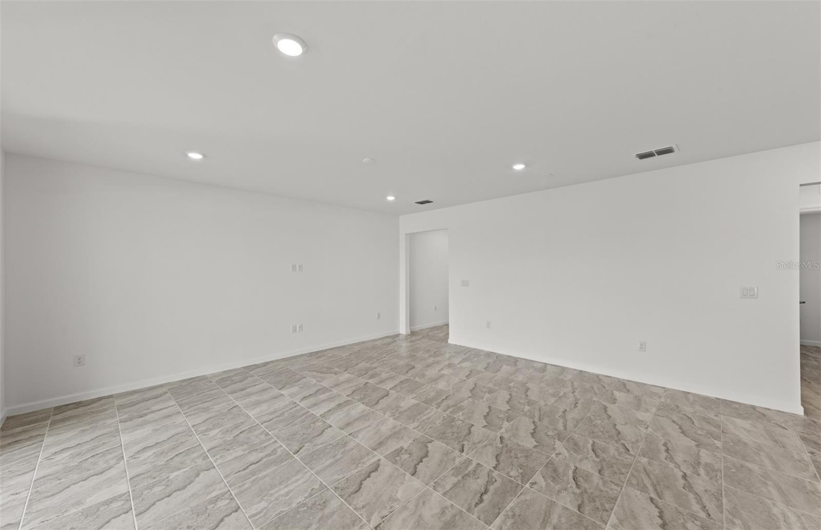 LAKESPUR WELLEN PARK PHASE 3 - Residential