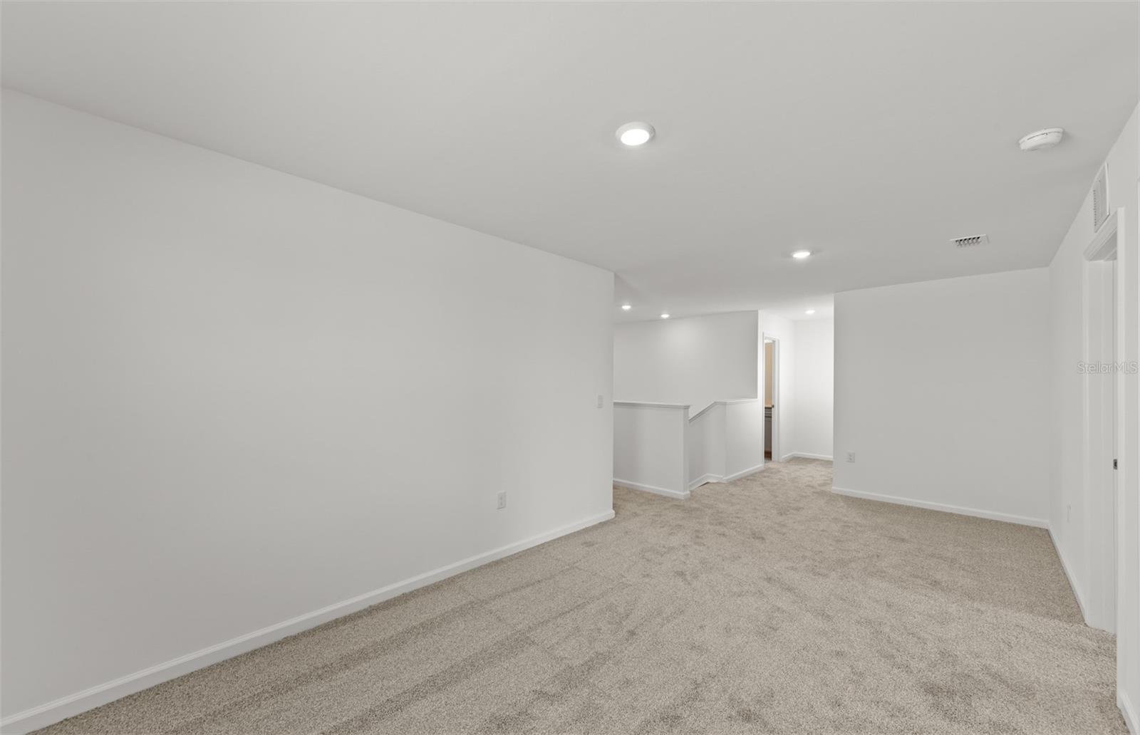 LAKESPUR WELLEN PARK PHASE 3 - Residential