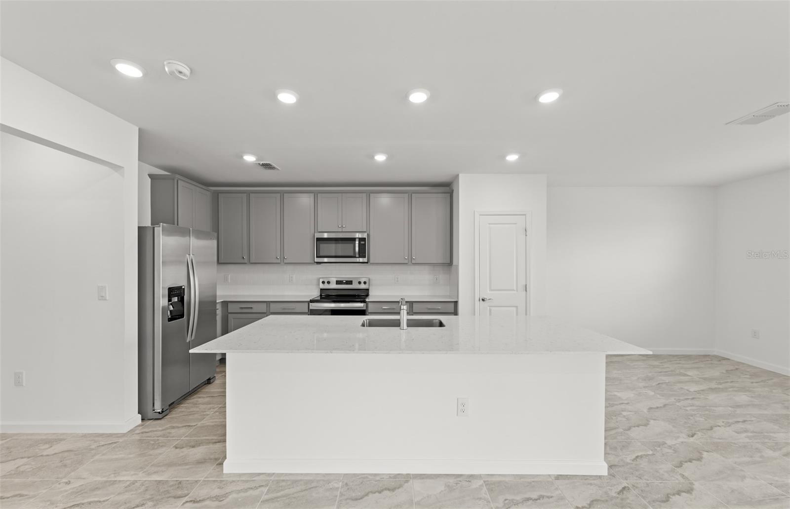 LAKESPUR WELLEN PARK PHASE 3 - Residential