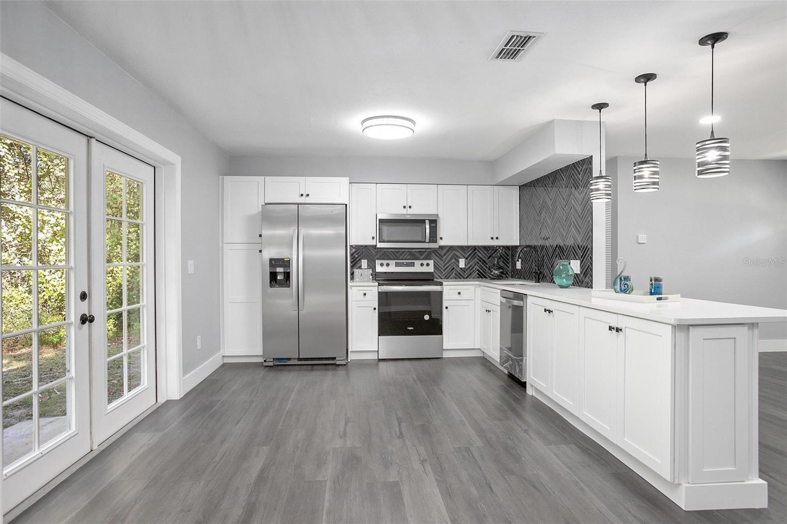 TANGLEWOOD - Residential