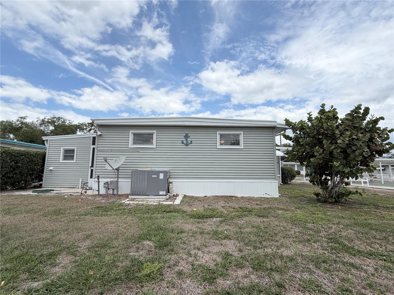 COUNTRY PARK CO-OP M/H UNREC - Residential