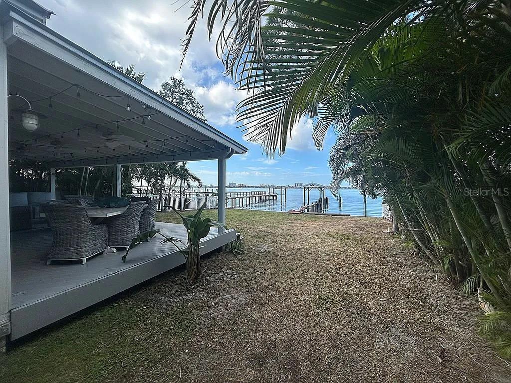 NORTH SHORE PARK - Residential