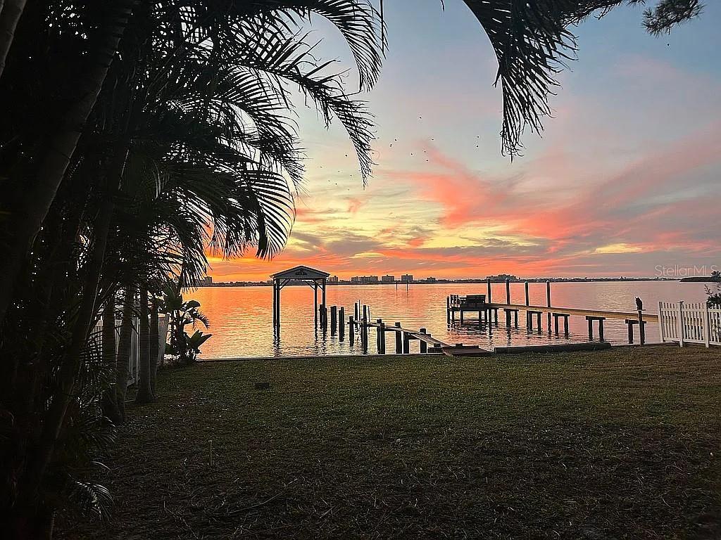 NORTH SHORE PARK - Residential