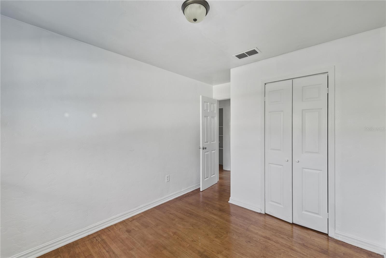 TREE HILL - Residential