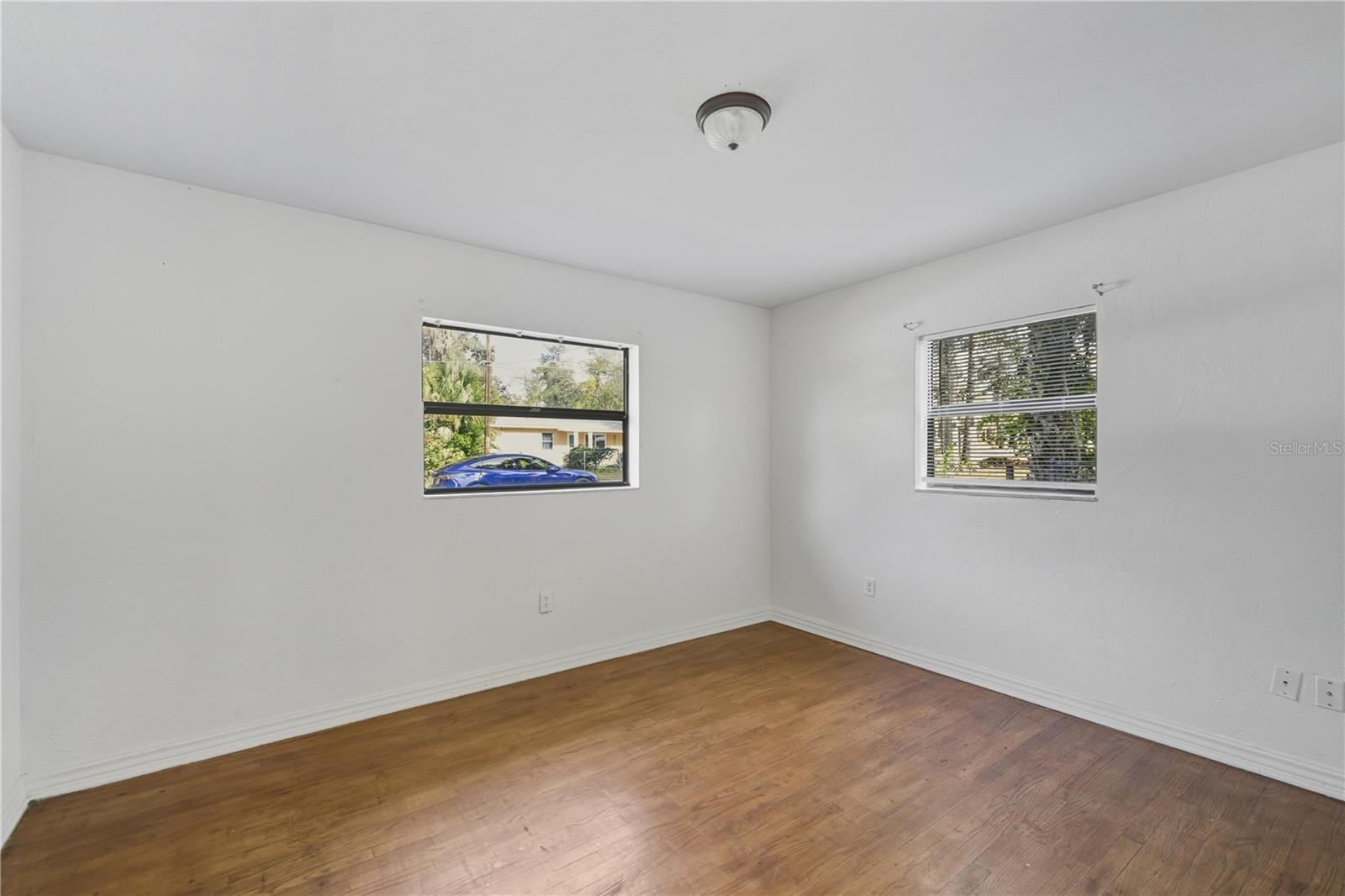 TREE HILL - Residential