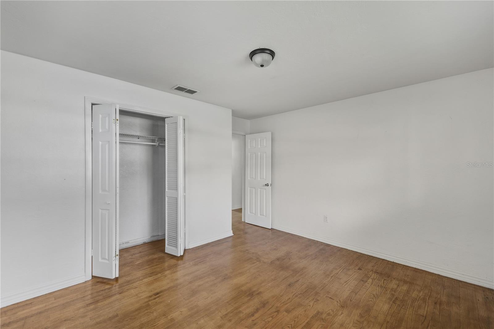 TREE HILL - Residential