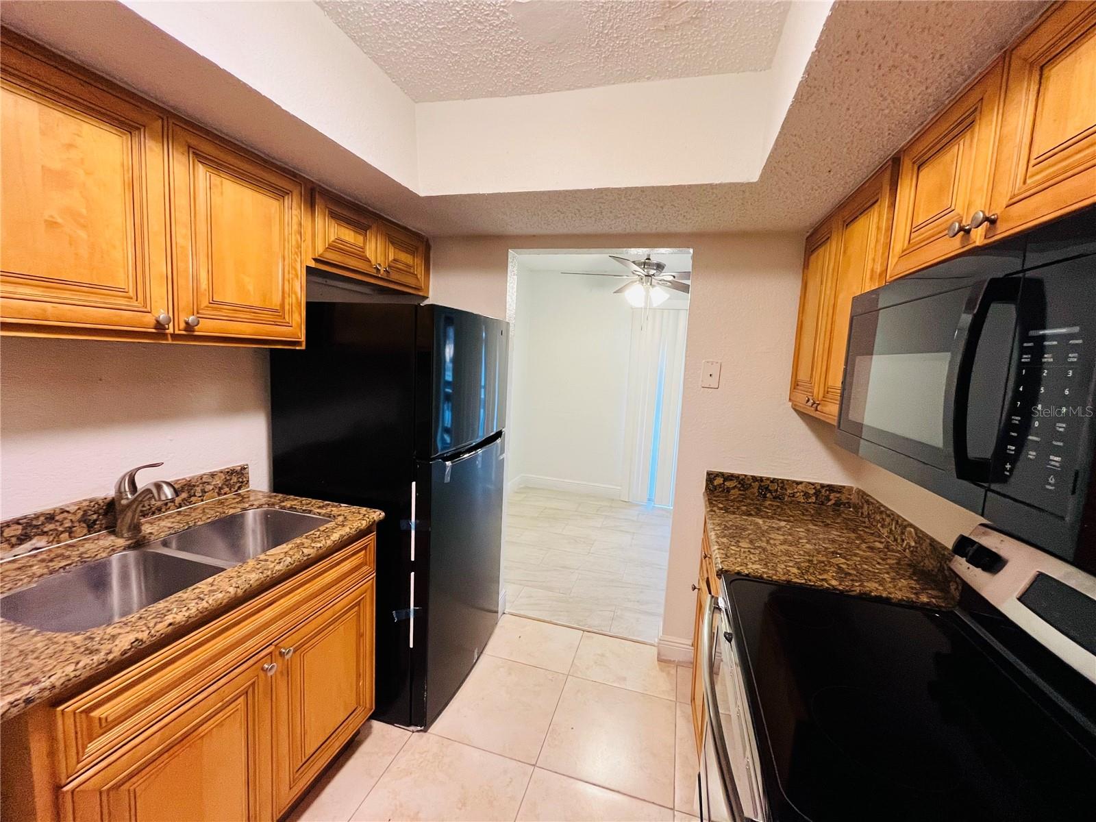 MILLENNIUM PALMS CONDO - Residential