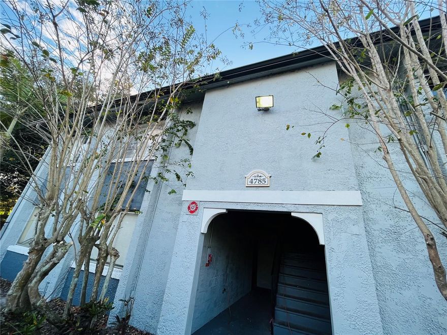 ***CALLING ALL CASH INVESTORS*** Don't miss this great opportunity to purchase a turnkey investment property with a potential ROI of 11.66%. Rental market for this unit is $1,700/MO! The property has been rehabbed with newly resurfaced tubs and surrounds, newer appliances and tile floors. Unit also features BRAND NEW FRIDGE AND CEILING FANS!! The condominium is conveniently located near all major highways, Mall of Millennia, and Universal Studios. GREAT INVESTMENT OPPORTUNITY!!! CASH ONLY!!! 11.66% ROI includes management, taxes and HOA.