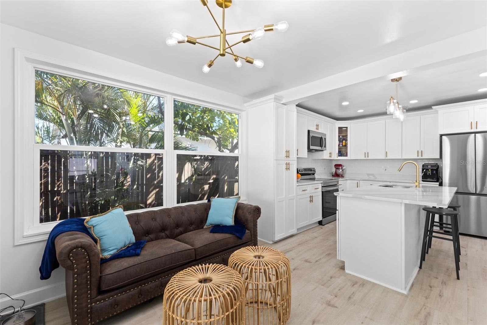 KENNETH CITY - Residential