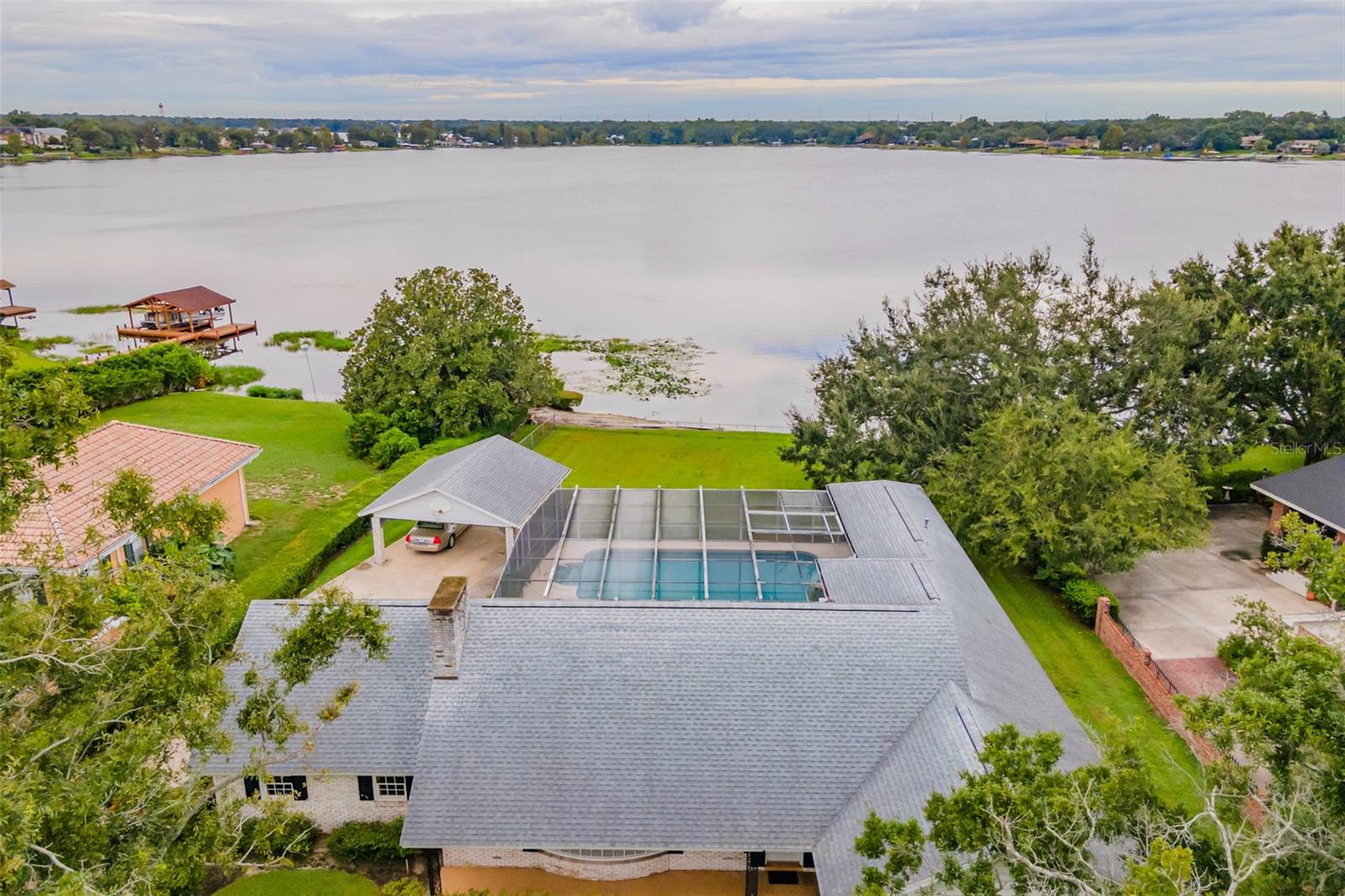 HAVEN SHORES - Residential