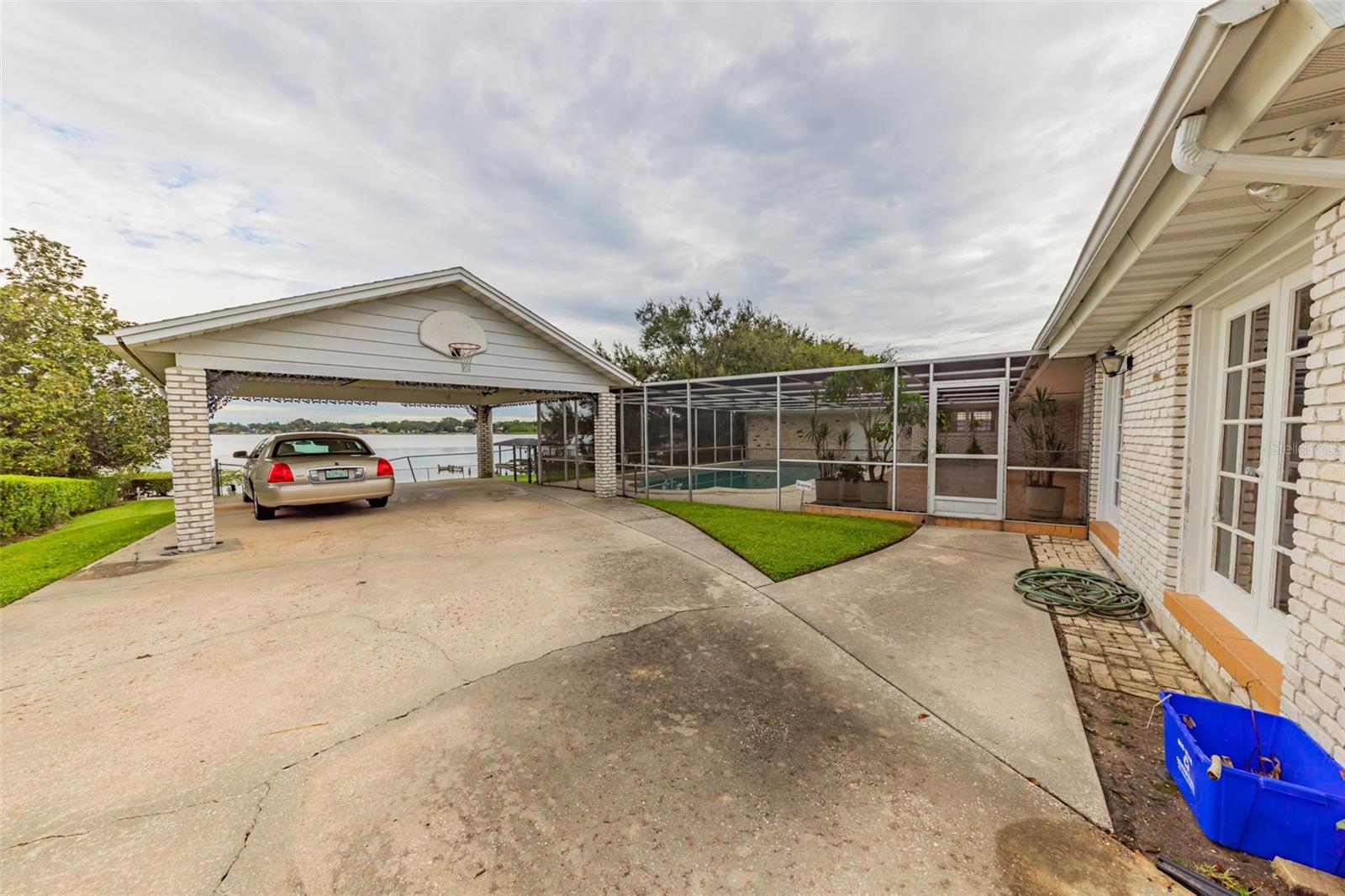 HAVEN SHORES - Residential