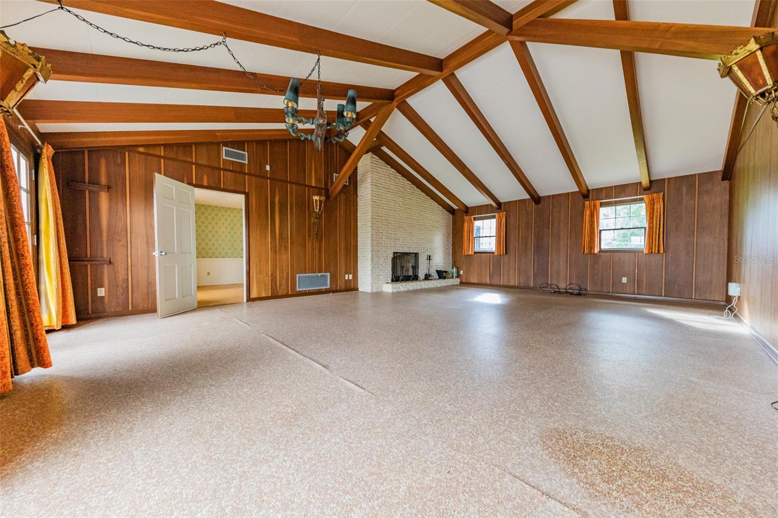 HAVEN SHORES - Residential