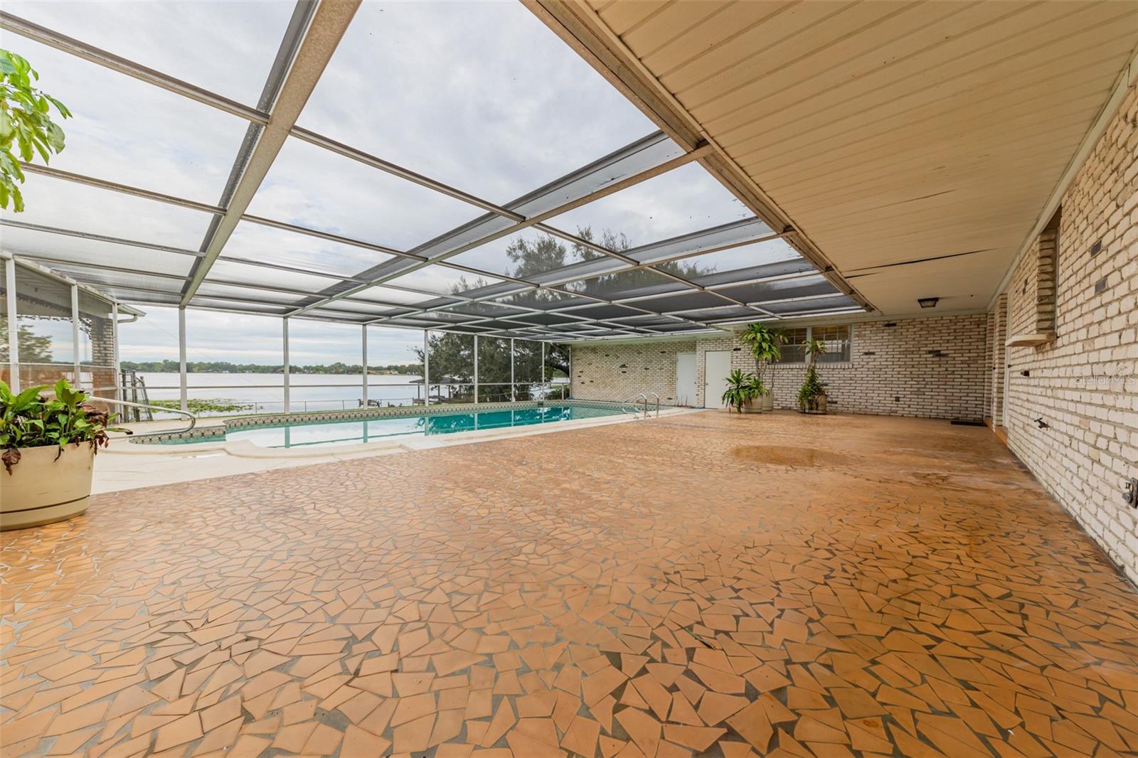 HAVEN SHORES - Residential