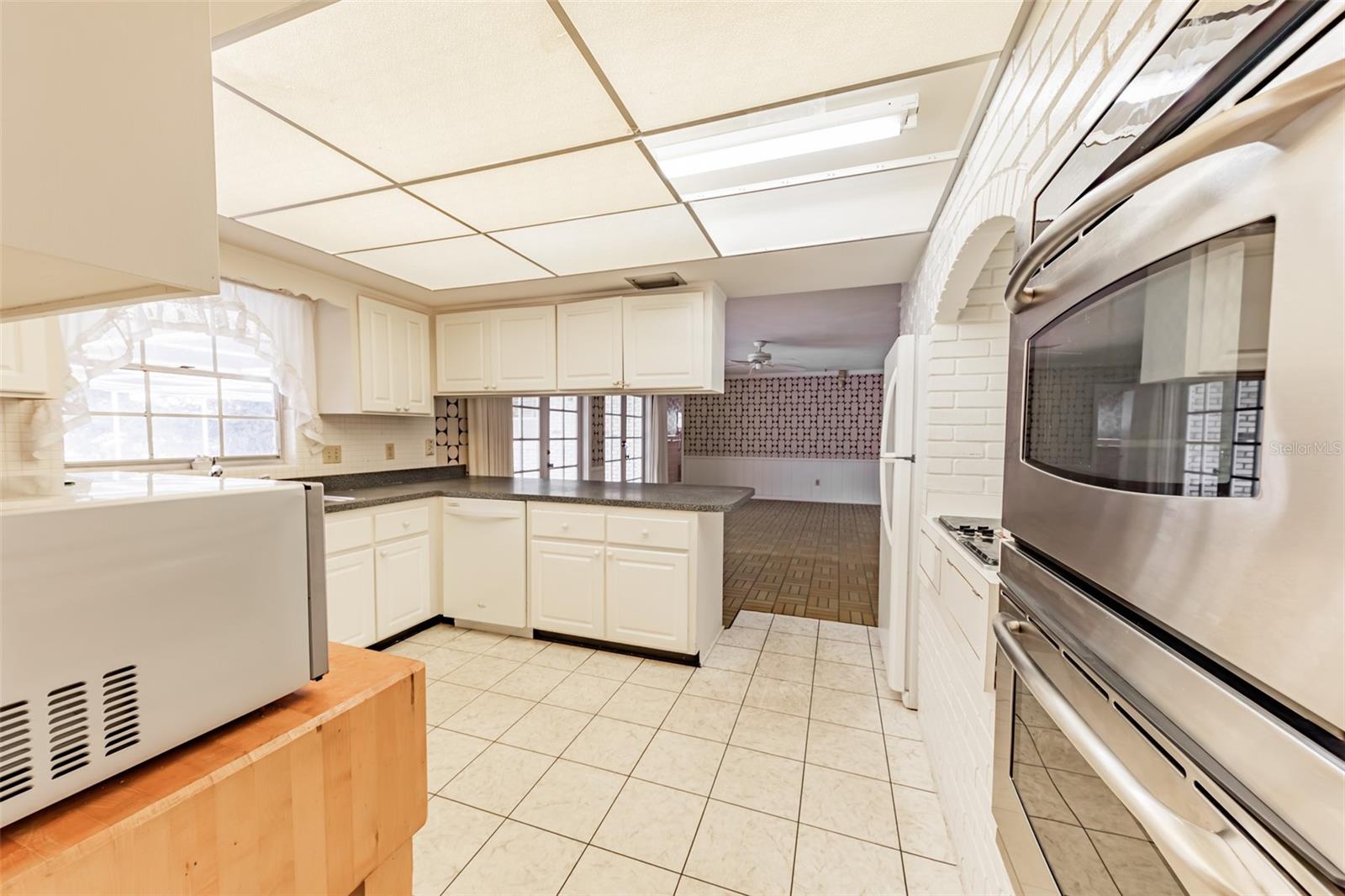 HAVEN SHORES - Residential