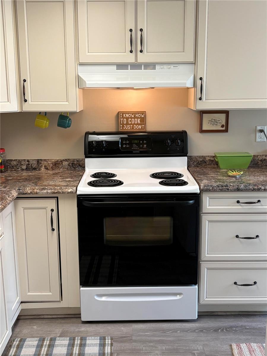 07 SPGS VILLAS CONDO - Residential