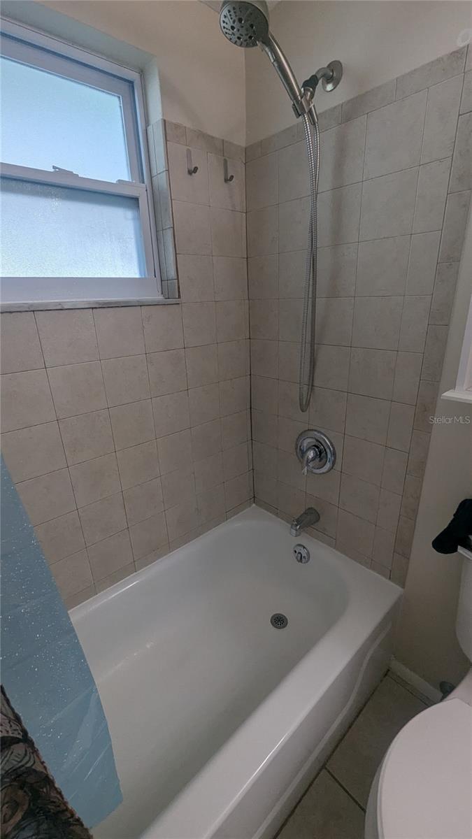 REGENCY PARK - Residential