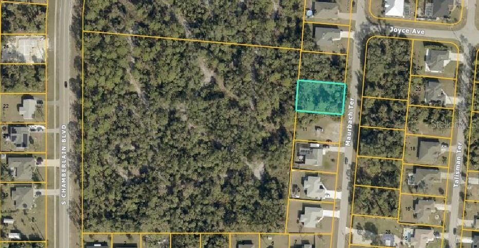 Spacious 80 x 200 ft Lot in North Port – Great Location
This impressive 80 ft frontage by 200 ft depth lot offers an exceptional opportunity to create the home you’ve always envisioned. With its generous dimensions, there’s ample room for a custom floor plan, a pool, and beautifully designed outdoor spaces.
Situated in a thriving area of North Port, this property is just minutes from shopping, dining, parks, and essential services. Its close access to a main road ensures easy travel to nearby cities, recreational areas, and Florida’s beautiful Gulf Coast beaches.
Whether you’re looking to build your forever home or invest in one of Southwest Florida’s most in-demand markets, this lot offers both space and location in one outstanding package.