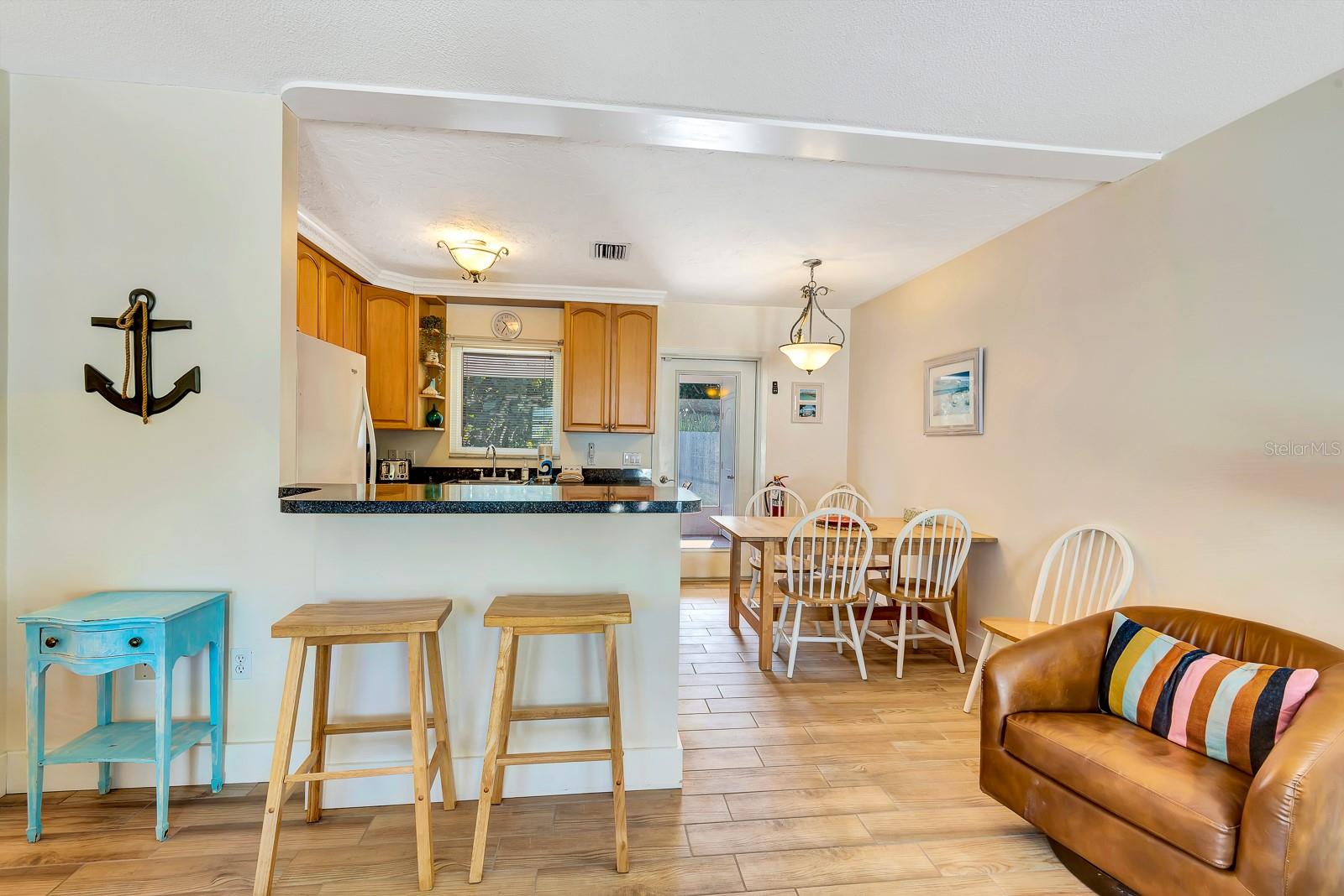 BLUE WAVE VILLA - Residential