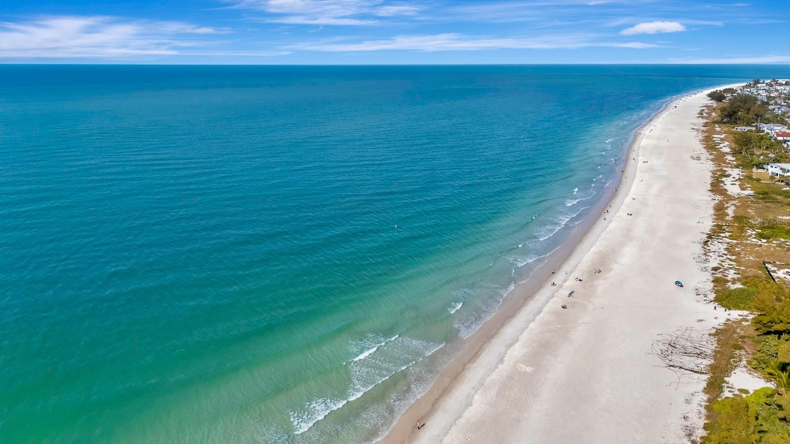 BLUE WAVE VILLA - Residential