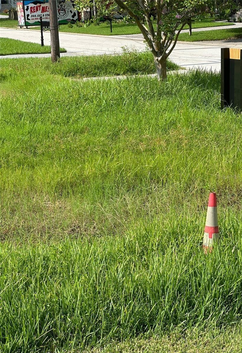 RIVERBEND MANOR - Land