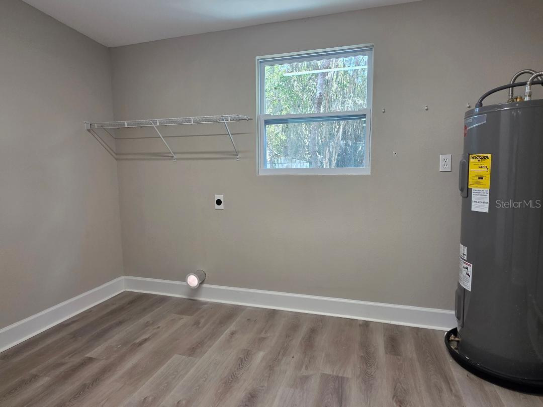 TEMPLE TERRACE ESTATES - Residential