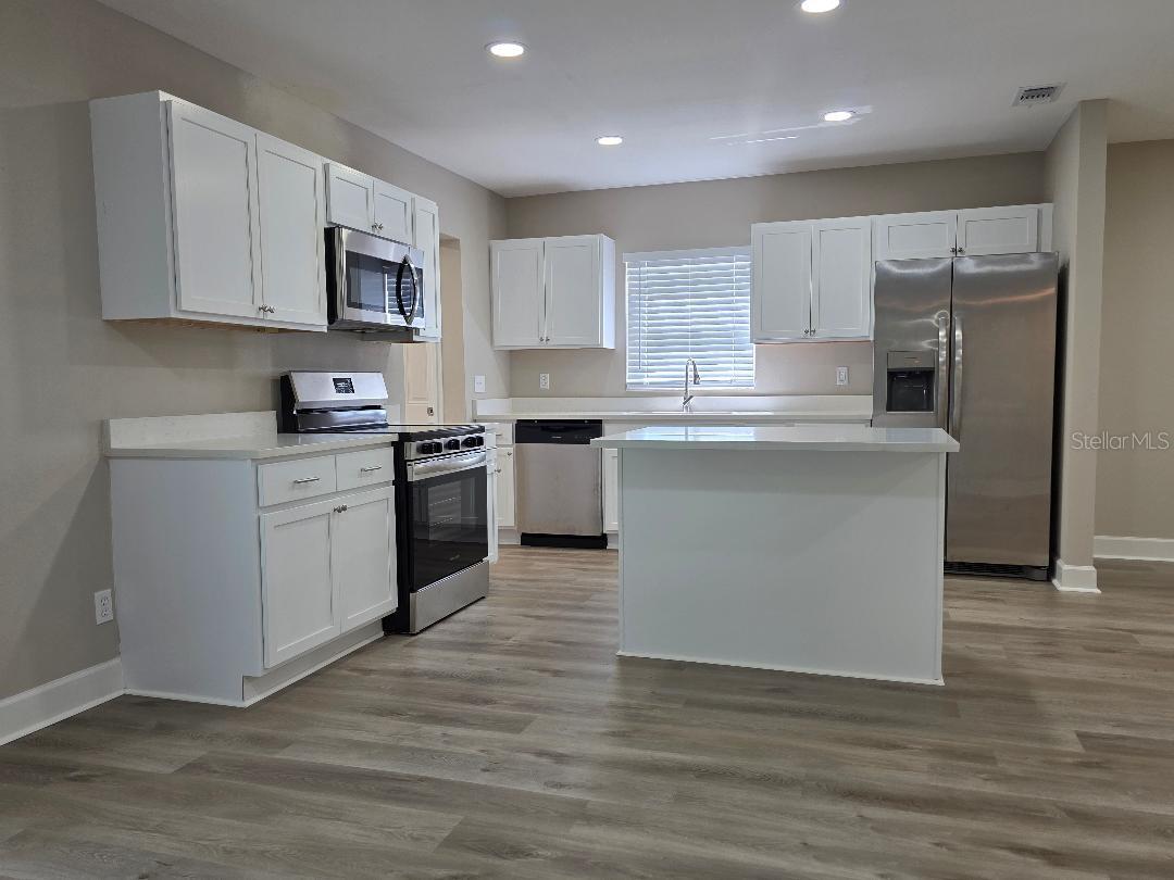 TEMPLE TERRACE ESTATES - Residential