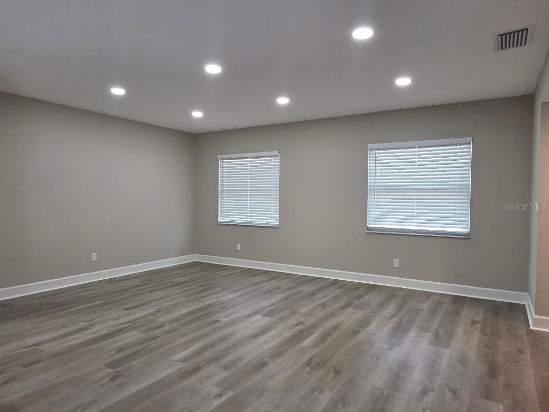 TEMPLE TERRACE ESTATES - Residential