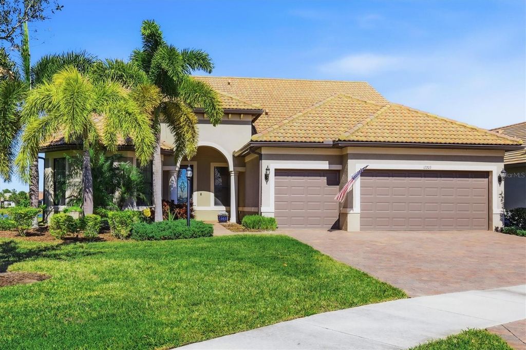 Photo of 17203 Corinna Place, Lakewood Ranch, FL 34202 (MLS # A4680421)