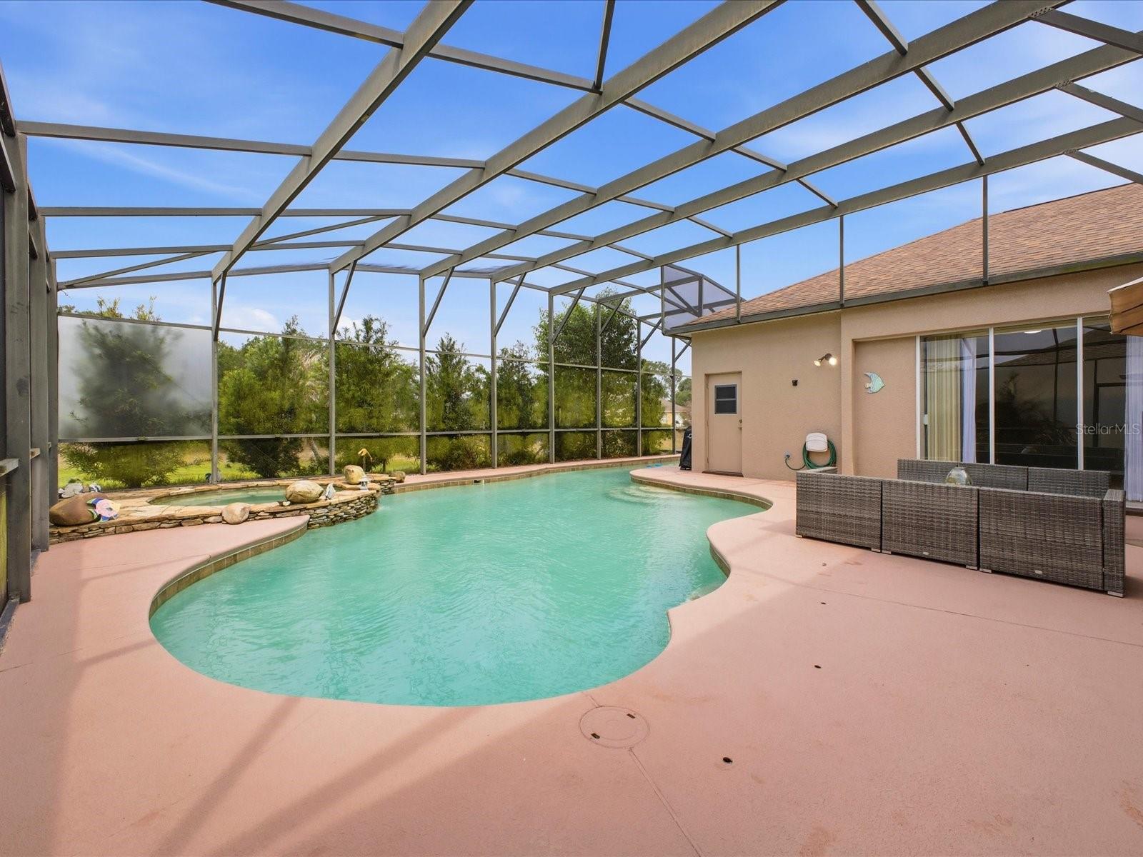 GRAND RESERVE - Residential