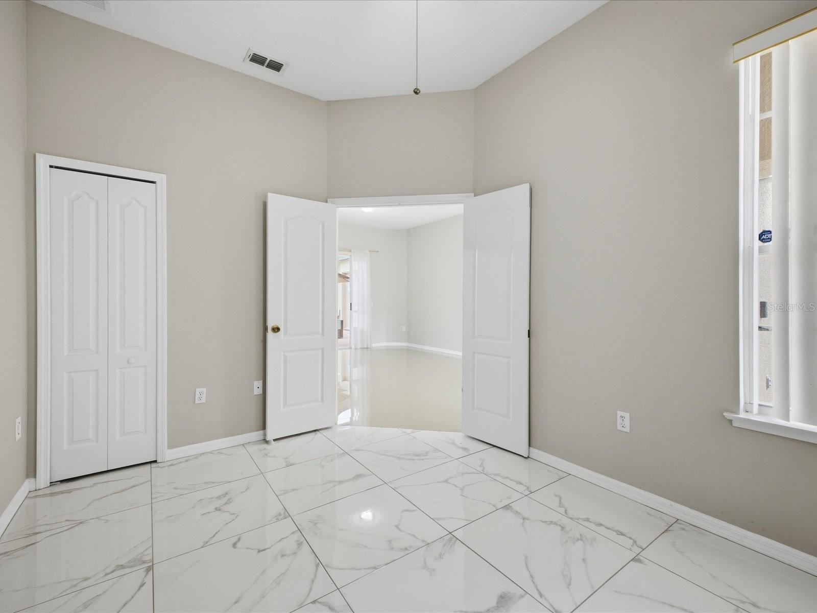 GRAND RESERVE - Residential