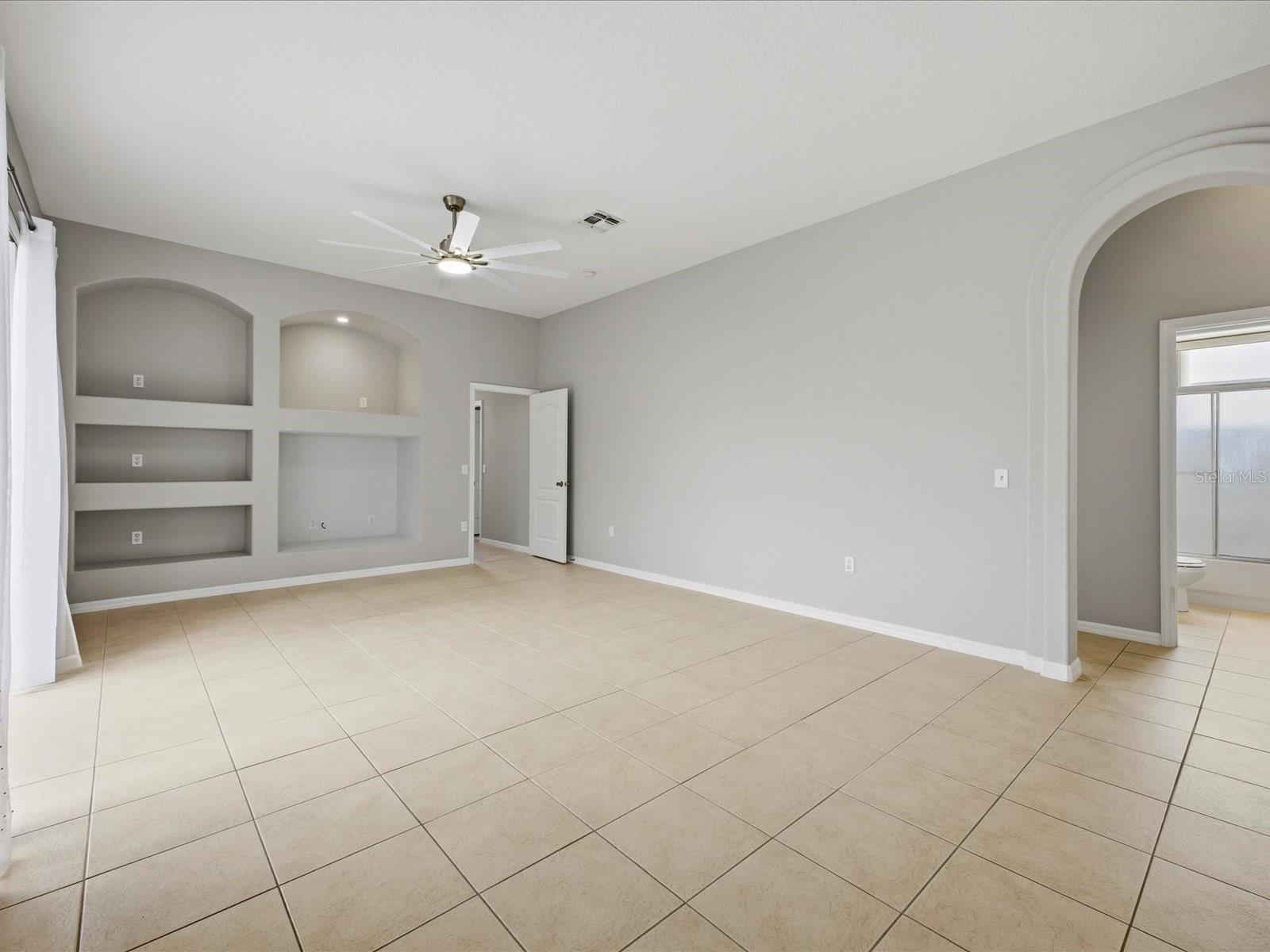 GRAND RESERVE - Residential