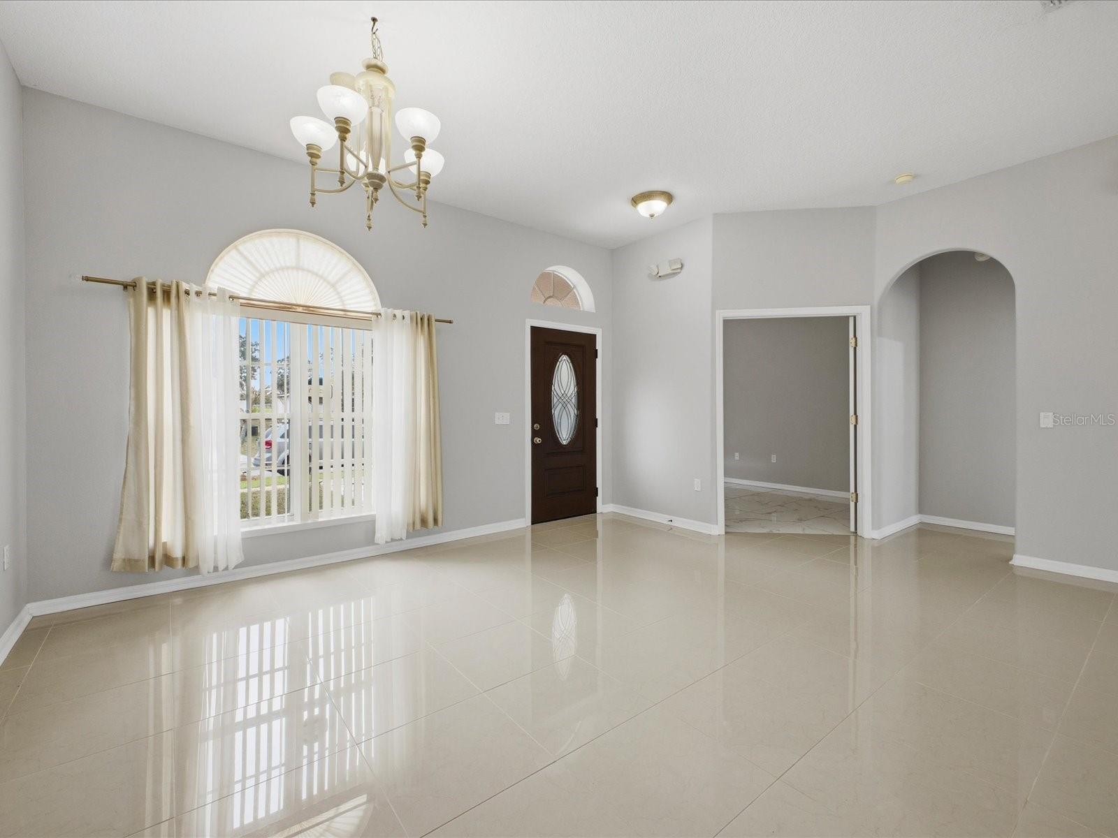 GRAND RESERVE - Residential