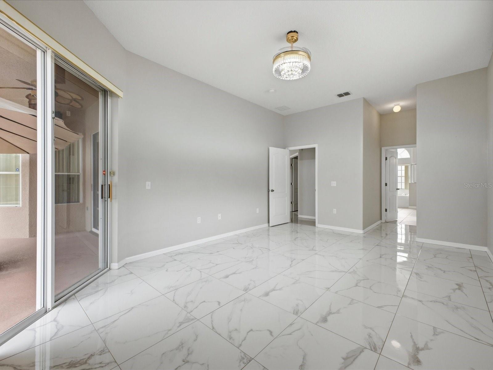 GRAND RESERVE - Residential