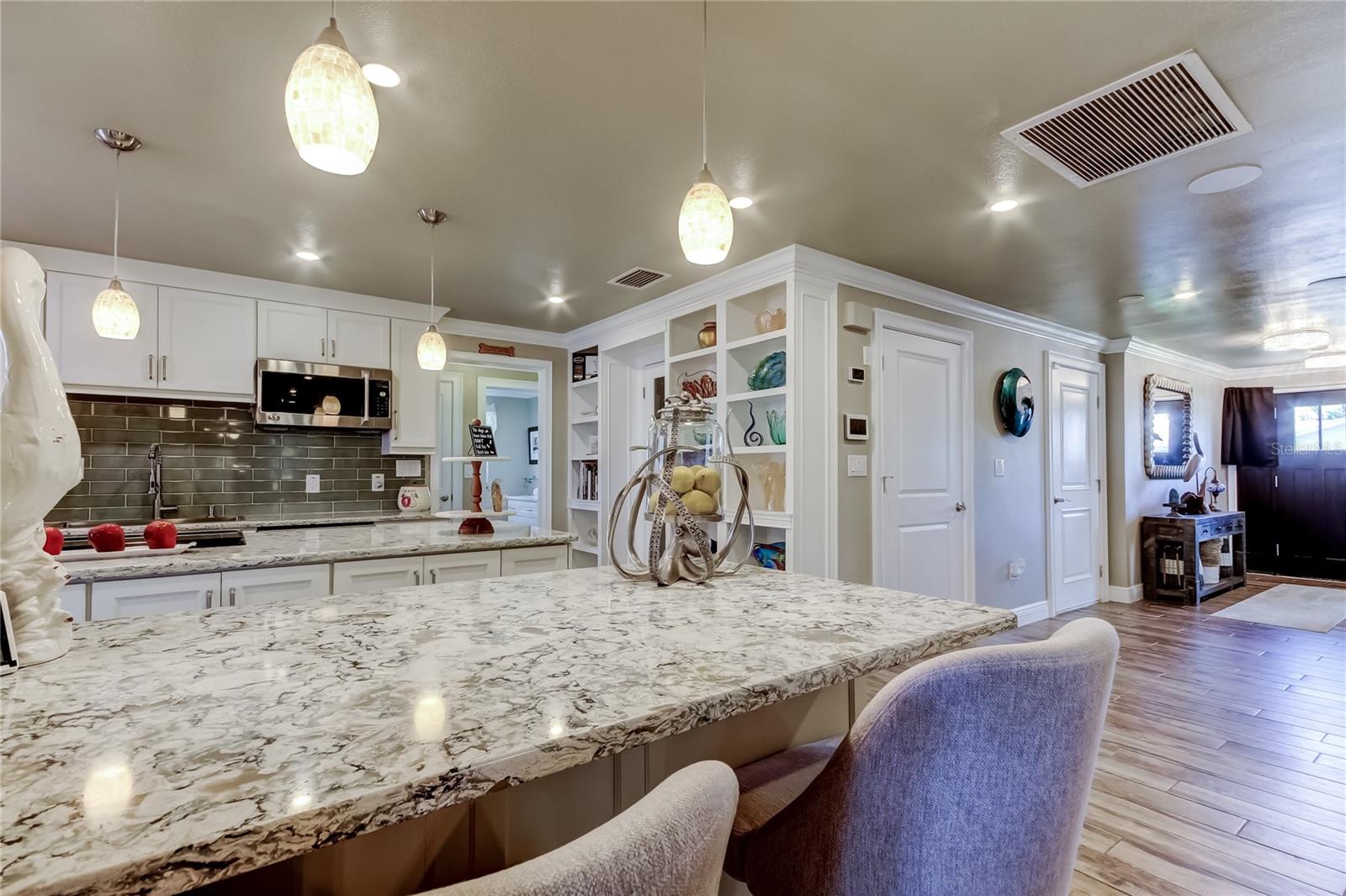 MAXIMO MOORINGS - Residential