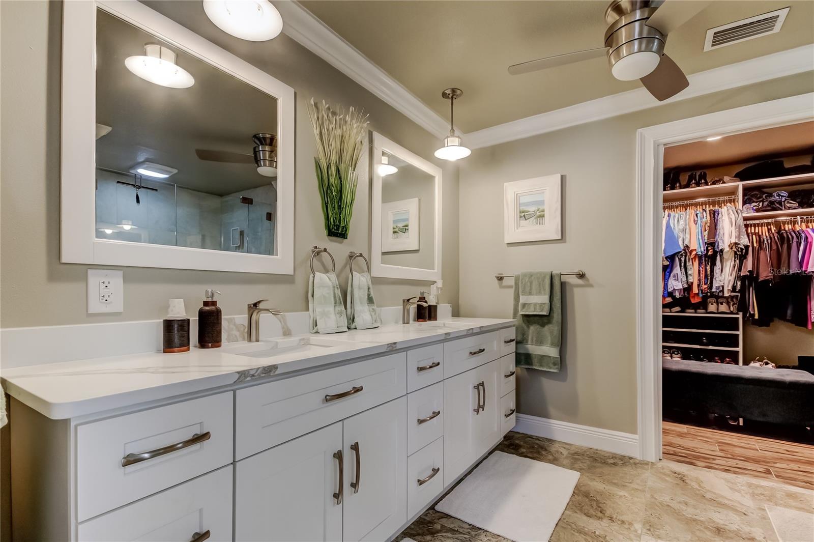 MAXIMO MOORINGS - Residential