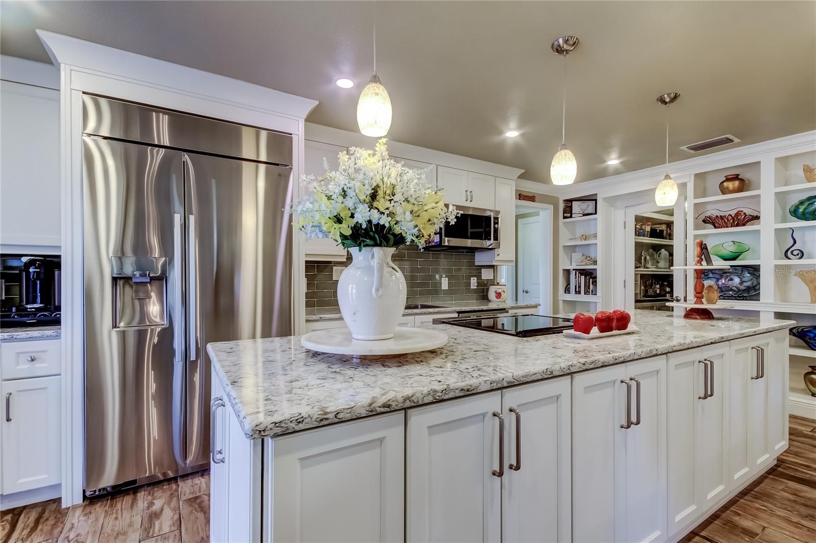 MAXIMO MOORINGS - Residential