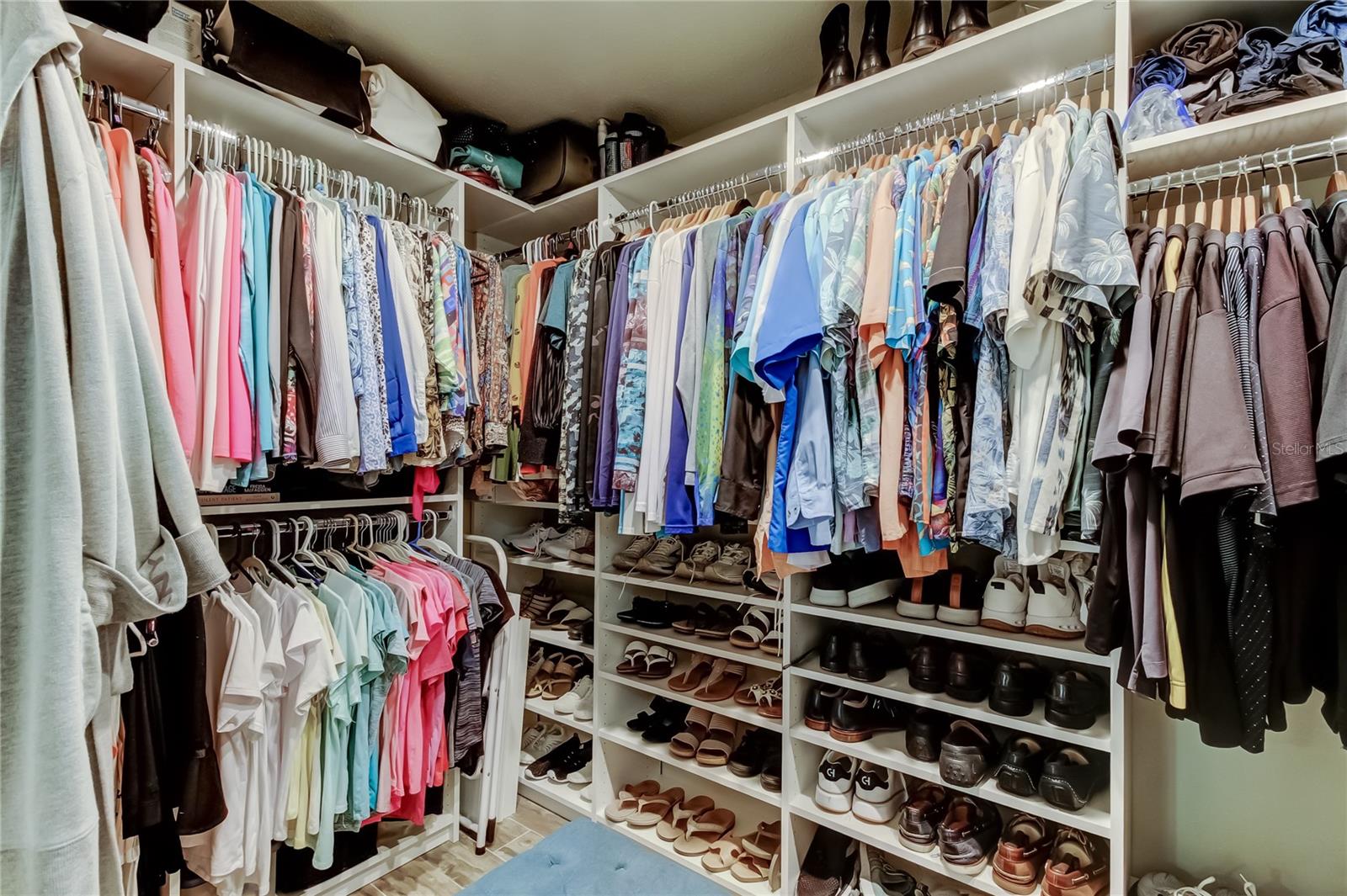 MAXIMO MOORINGS - Residential