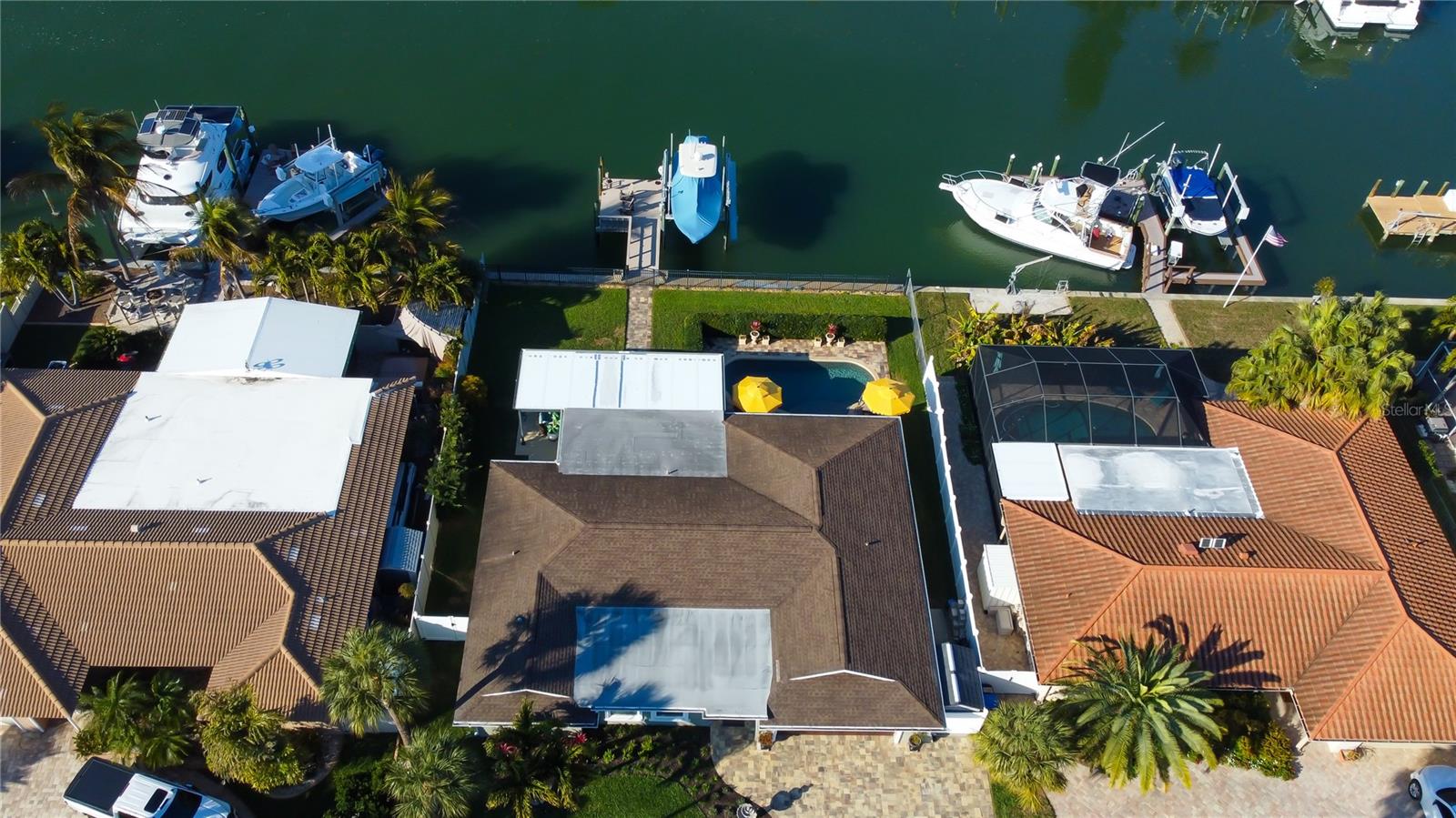 MAXIMO MOORINGS - Residential