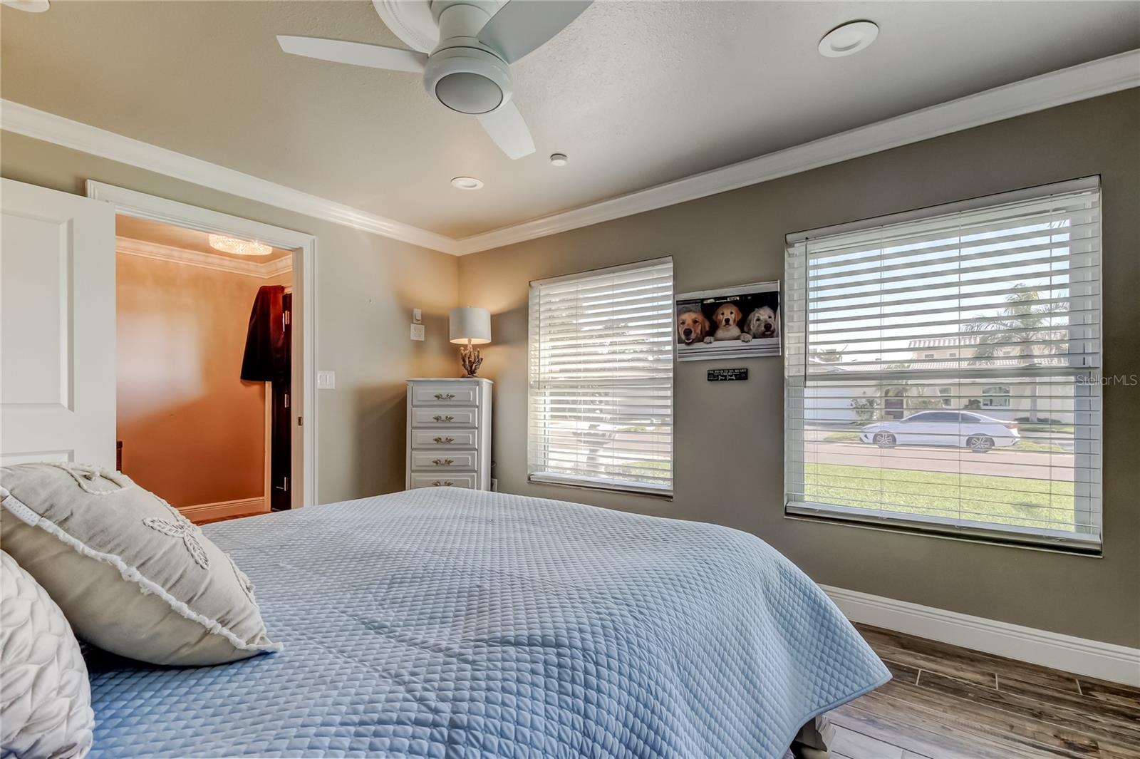 MAXIMO MOORINGS - Residential