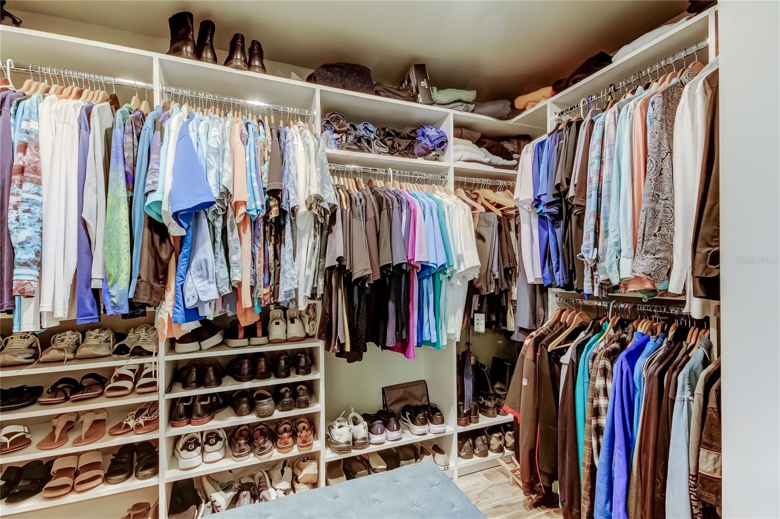 MAXIMO MOORINGS - Residential