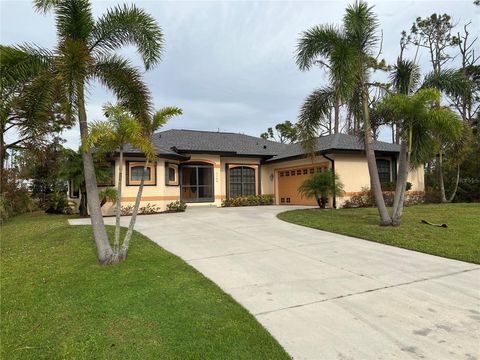 A home in PORT CHARLOTTE