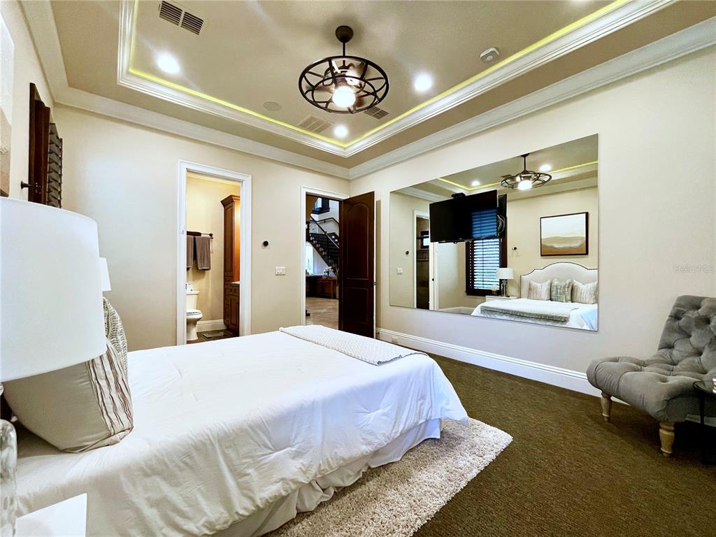 REUNION WEST VLGS NORTH - Residential